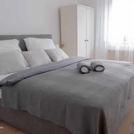 קצ'קמט Central Apartman, Belvaros Lakas מראה חיצוני תמונה